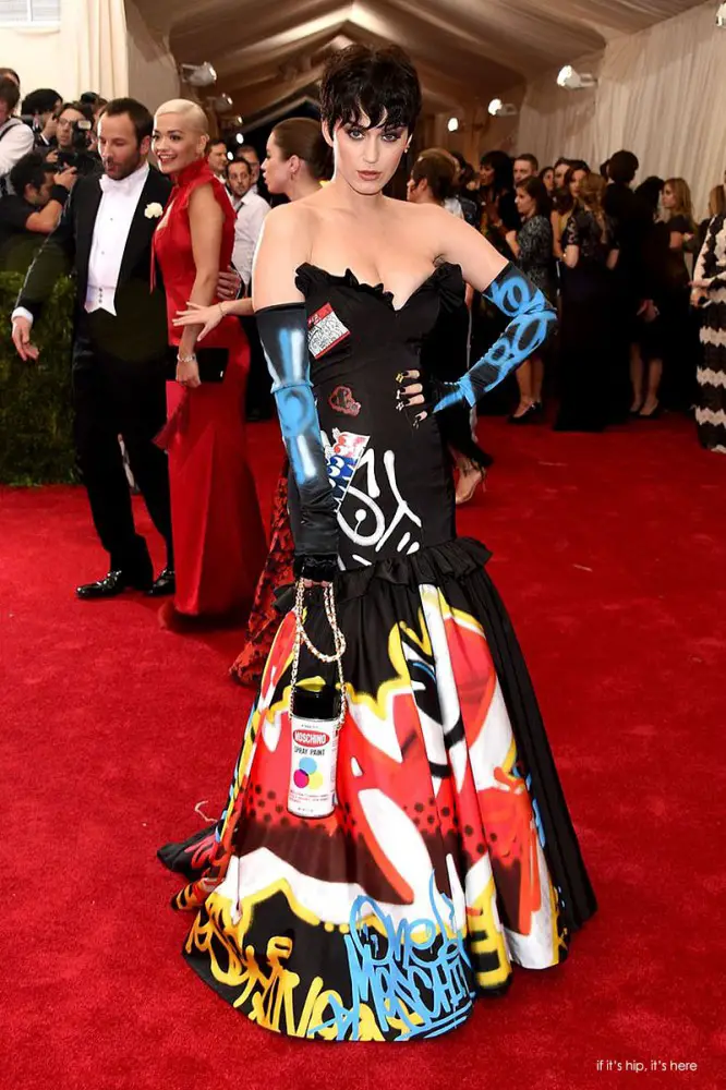 katy perry in moschino