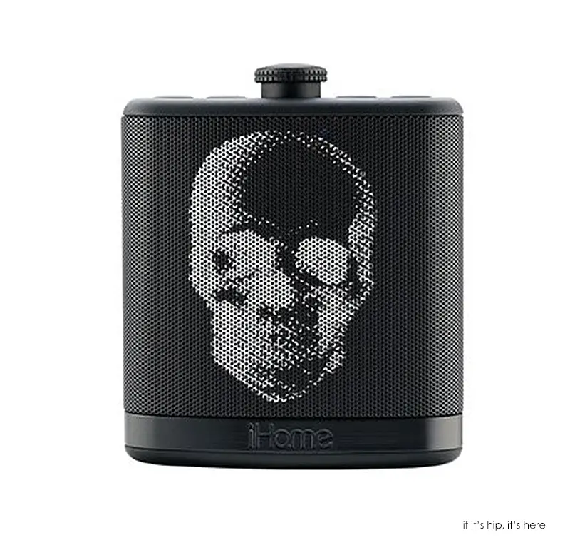 skull sound flask