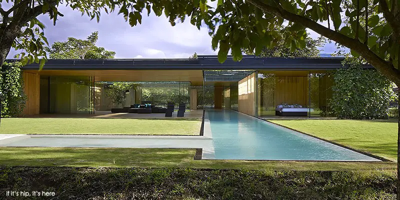 INOUT House in Costa Rica