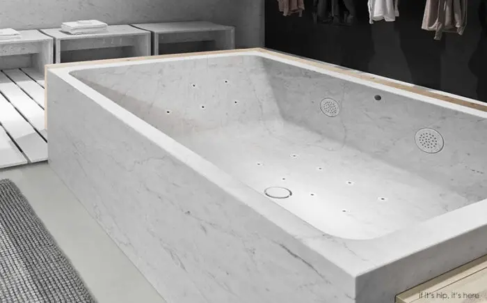 Neutra Hydrowell Whirlpool Tub