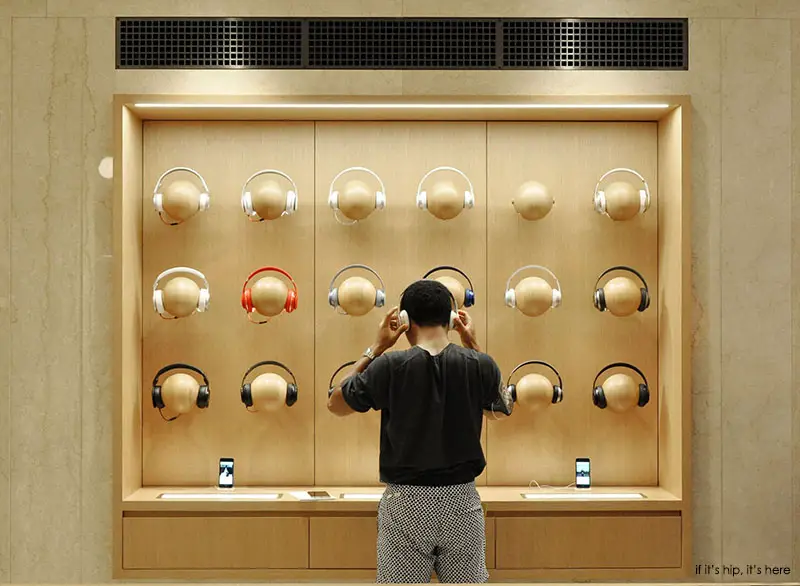 headphone display at upper east side apple store