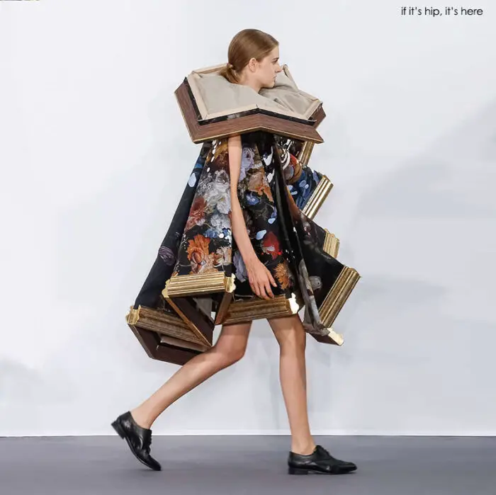 Read more about the article Viktor & Rolf 2015 Fall Winter Couture Collection is Pretty As A Picture