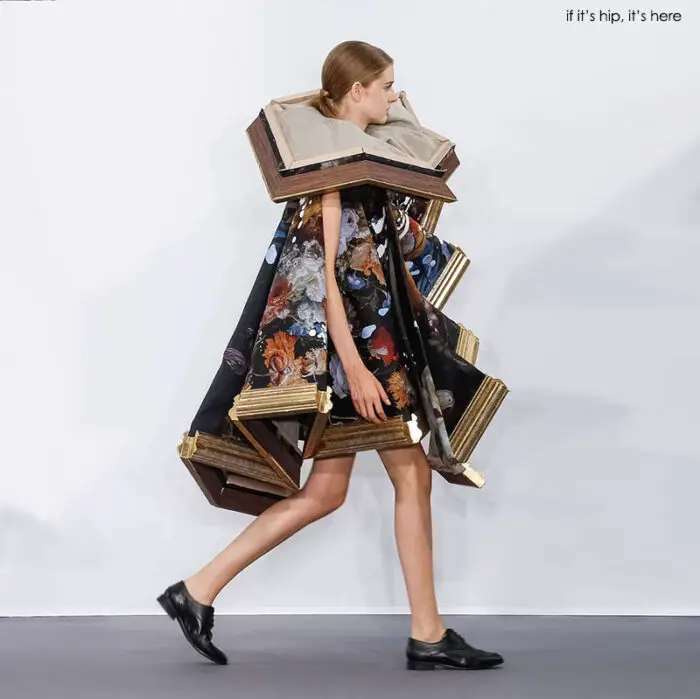 Viktor rolf runway show 2015
