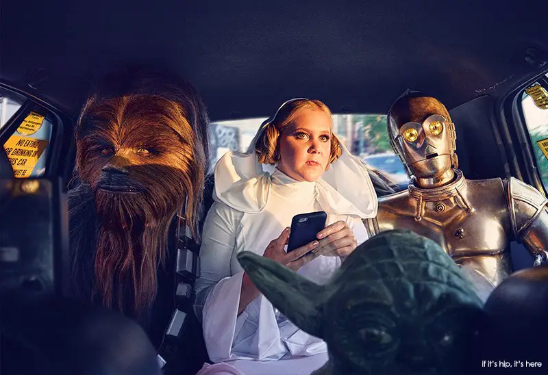 amy-schumer-chewy c3p0 back seat-IIHIH