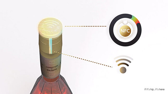 remy-martin-connected-bottle-nfc tag