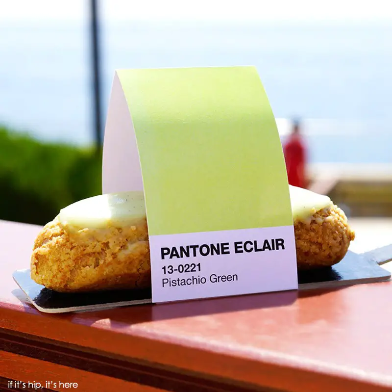 Pantone-pistachio eclair