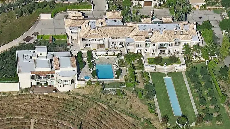 aerial shot of palazzo di amore