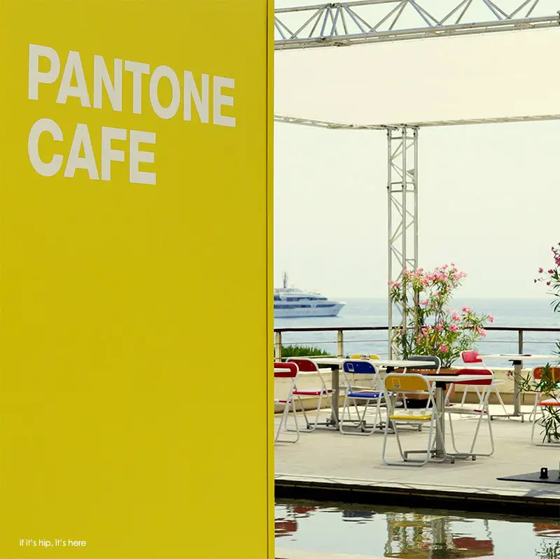 pantone cafe1