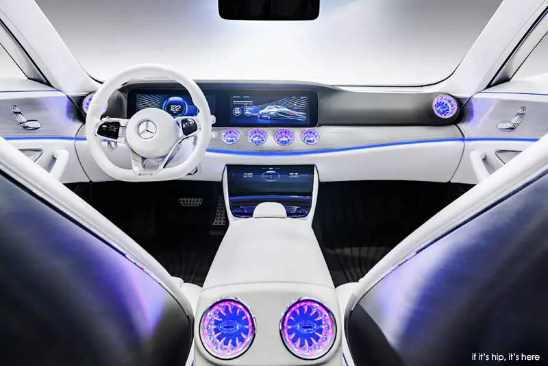 Mercedes-Benz IAA interior