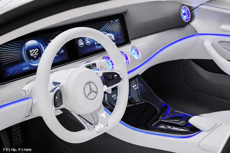 Mercedes-Benz “Concept IAA” (Intelligent Aerodynamic Automob