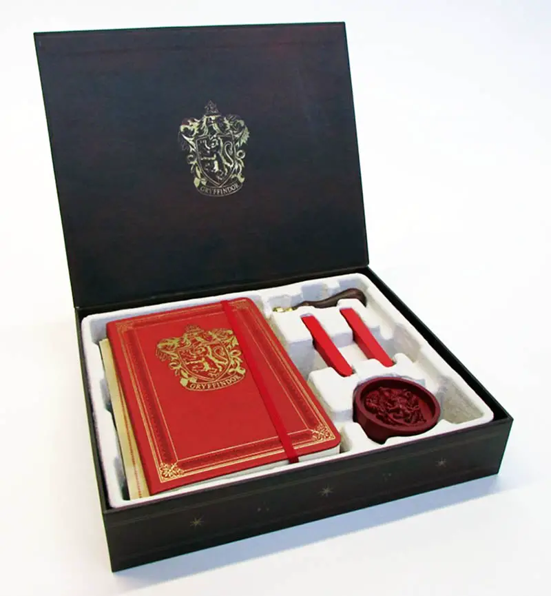 gryffindor-stationary-set-insight-editions