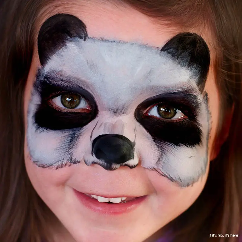Panda face painting Children's Makeup for Halloween