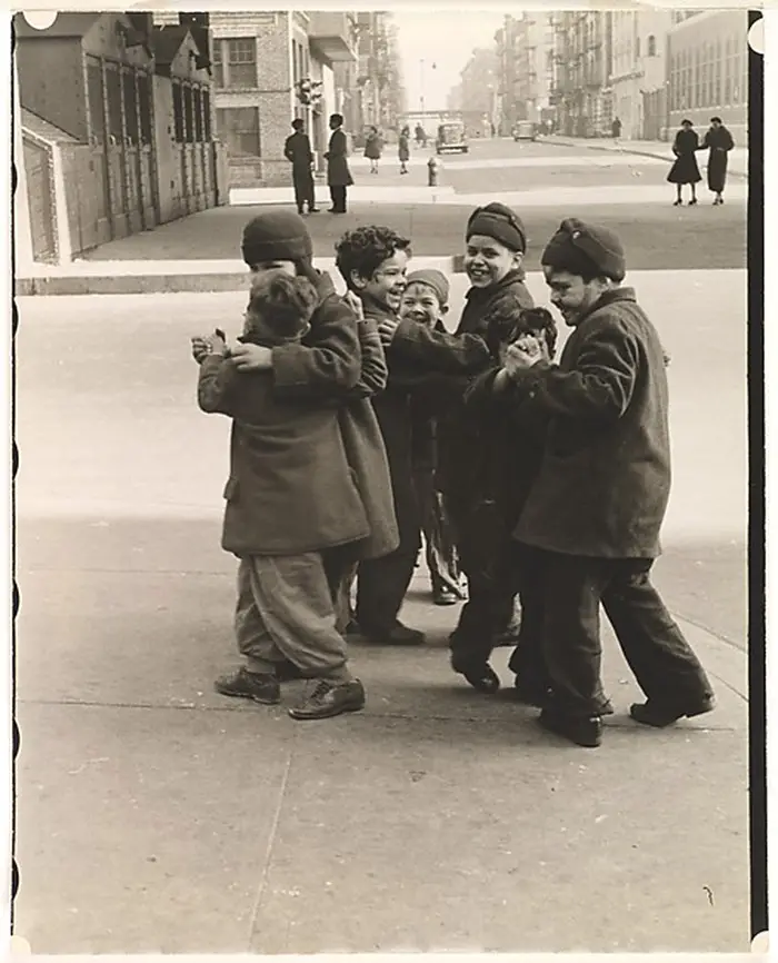 Helen Levitt ,1942 Thanksgiving, Boys Dancing, New York