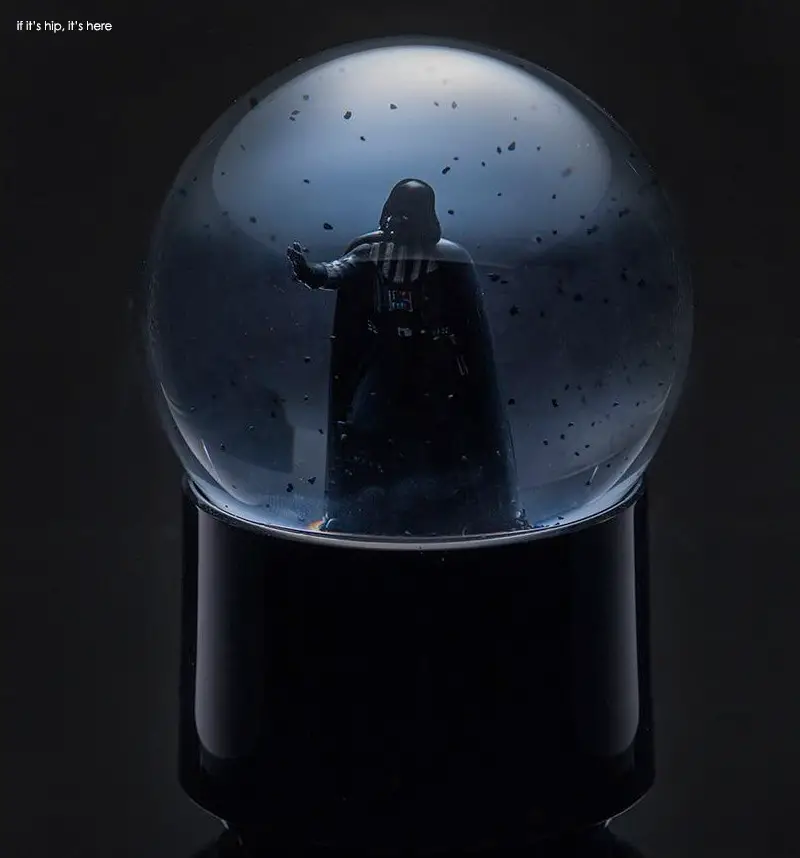 darth vader wirless snowglobe speaker 2