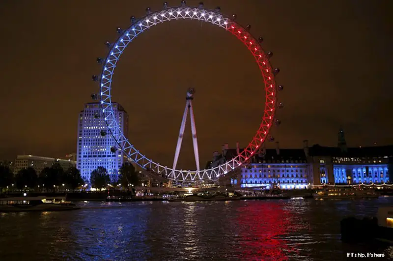 The London Eye in solidarity with paris