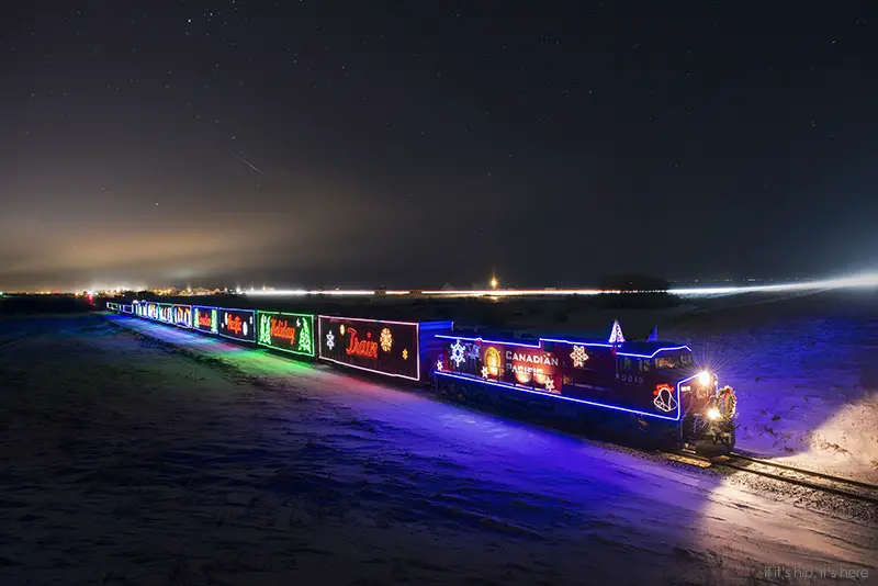 CP holiday-train-full night IIHIH