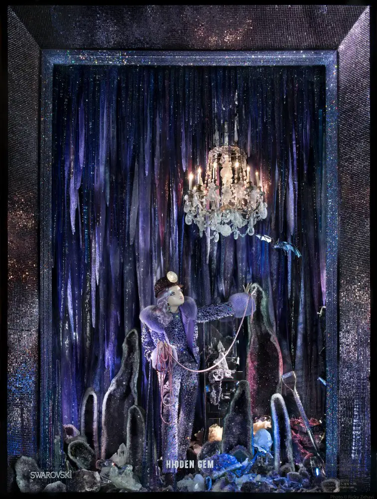 bergdorf goodman10-holiday-windows-2015