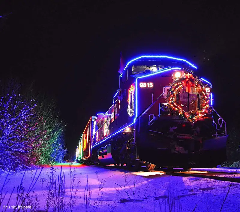 holiday-train-joelle-clairoux IIHIH