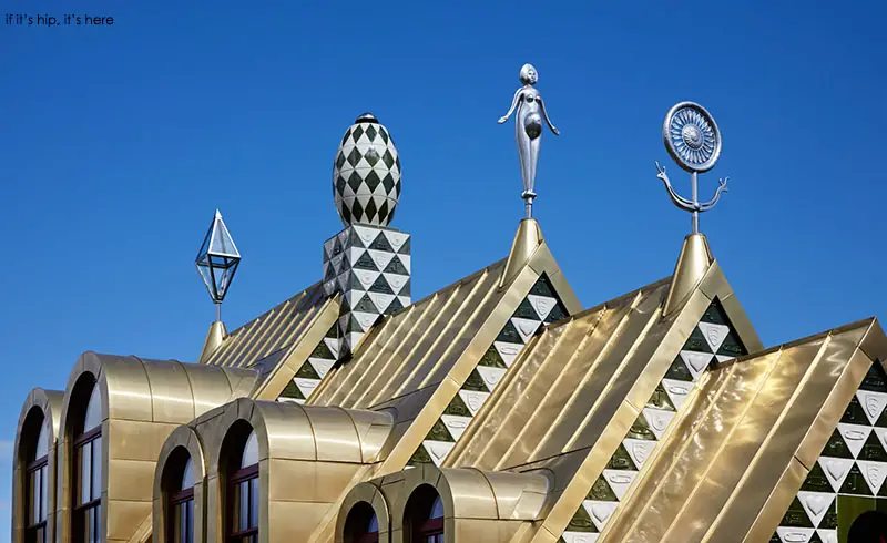 a house for essex roof detail