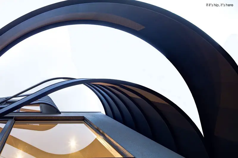 ron arad D-House photos