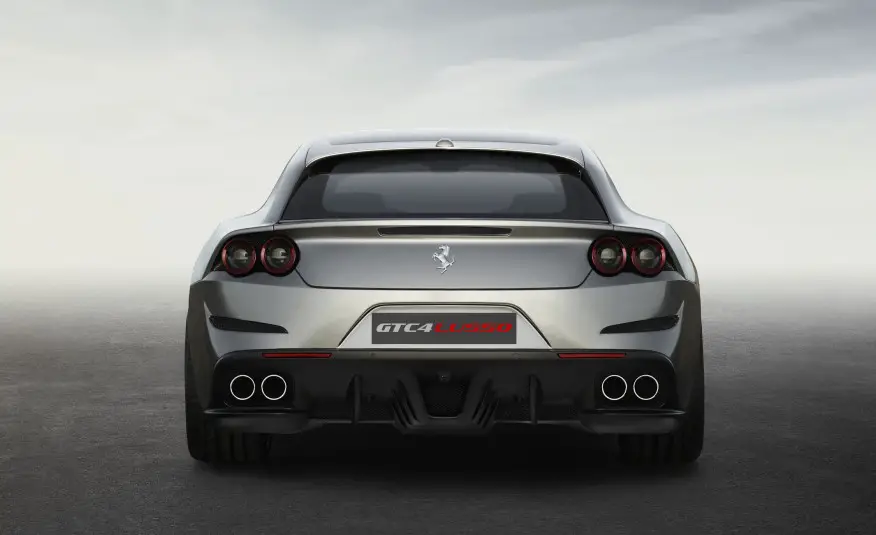 2017-Ferrari-GTC4Lusso-106-876x535