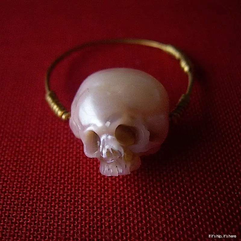 vanitas ring1