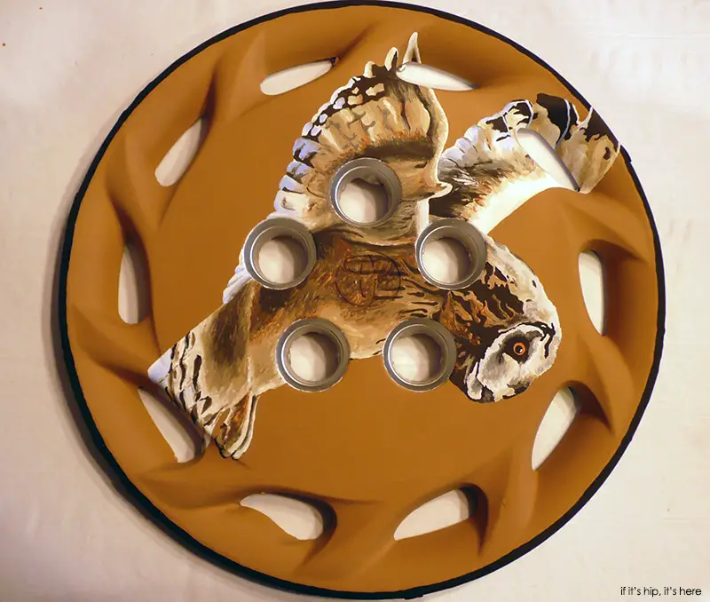 flying owl hubcap