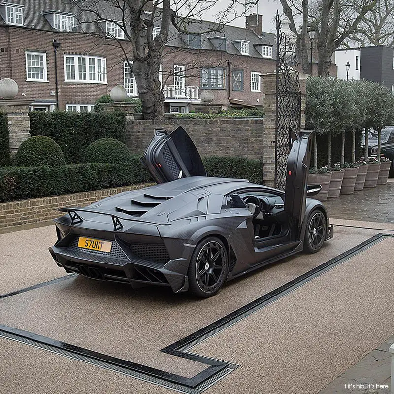 mansory js1 edition open doors rear view