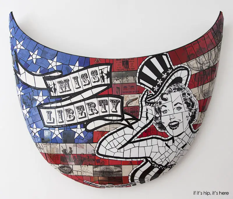 miss-liberty-mosaic car bonnet