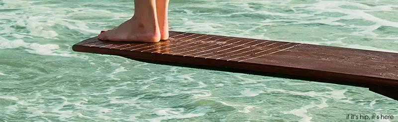 Wooden-Diving-Boards-detail-beach
