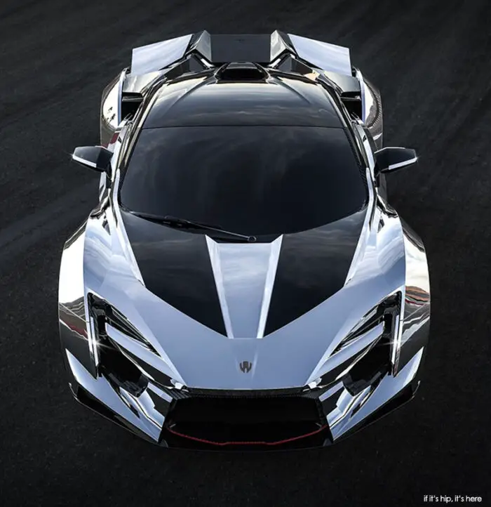 Fenyr supersport in chrome