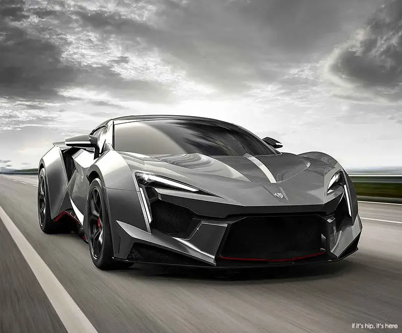 Fenyr SuperSport W Motors