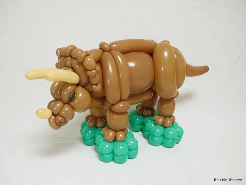 triceratops balloon animal