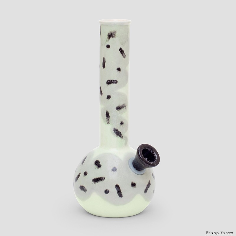 bong glazed by Brooklyn based Damien Correll