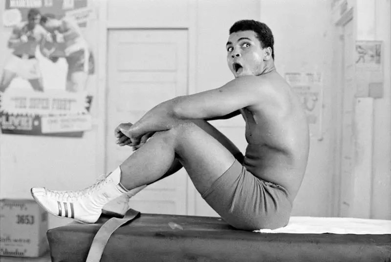 Gordon Parks, Ali in locker room