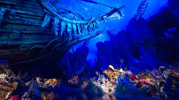 photos of attractions at Disneyland Shanghai