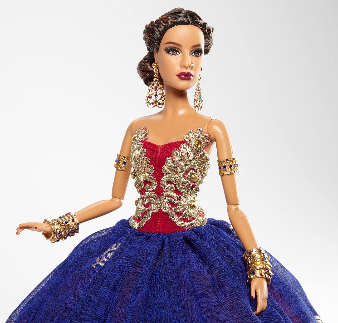 Barbie Goes Bollywood Madrid Fashion Doll Show If Its Hip Its Here 