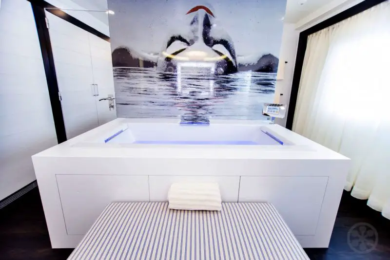 Saluzi Superyacht interior