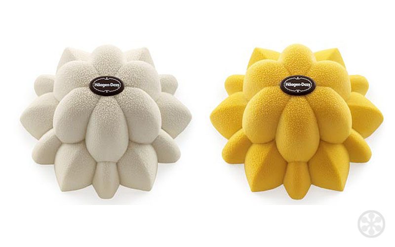 Flower Ice Cream Christmas Cakes by Kiki Van Eijk