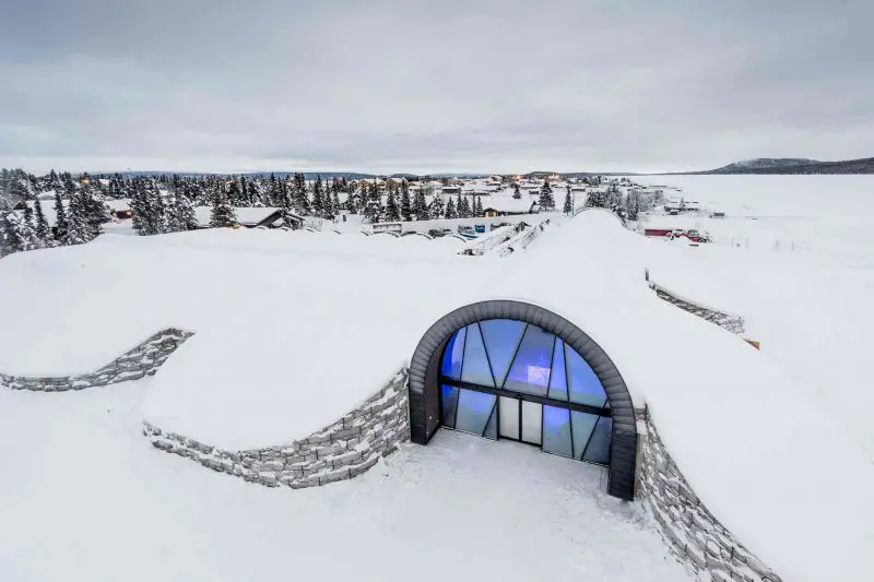 all year round ice hotel