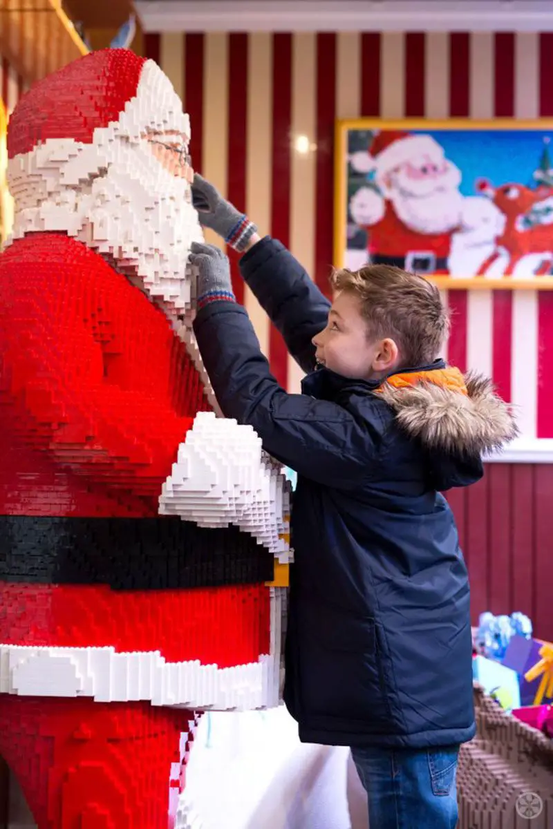 Covent Garden lego santa