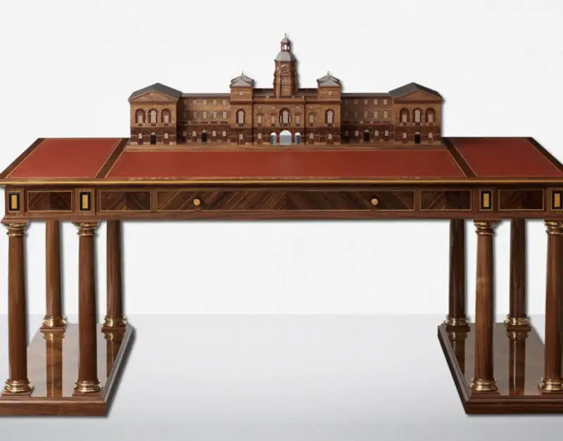 Horse guards parade desk