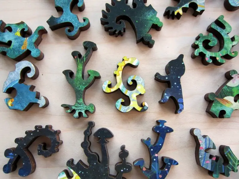 shaped puzzle pieces
