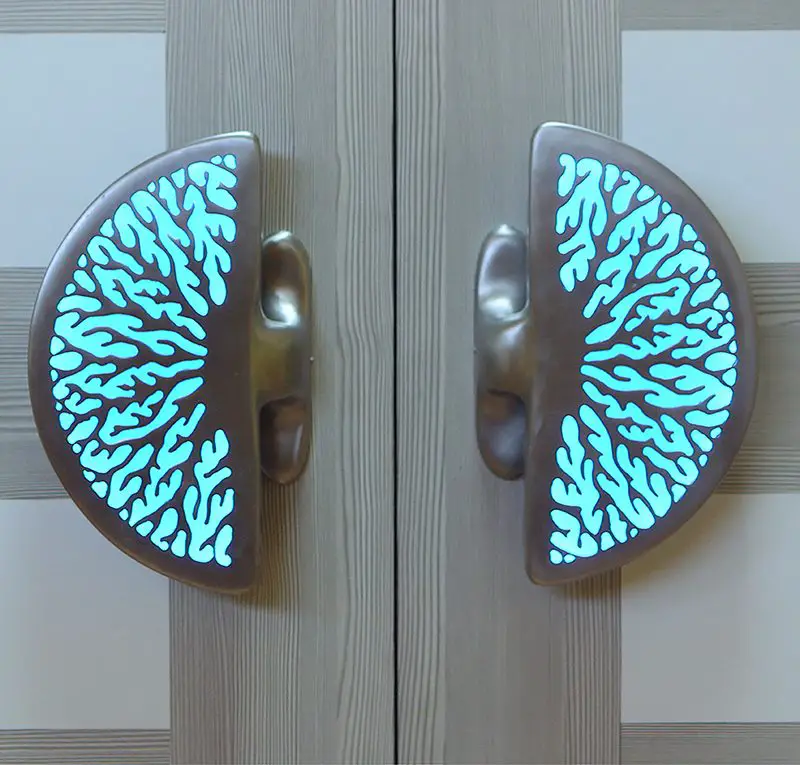 illuminated door handles