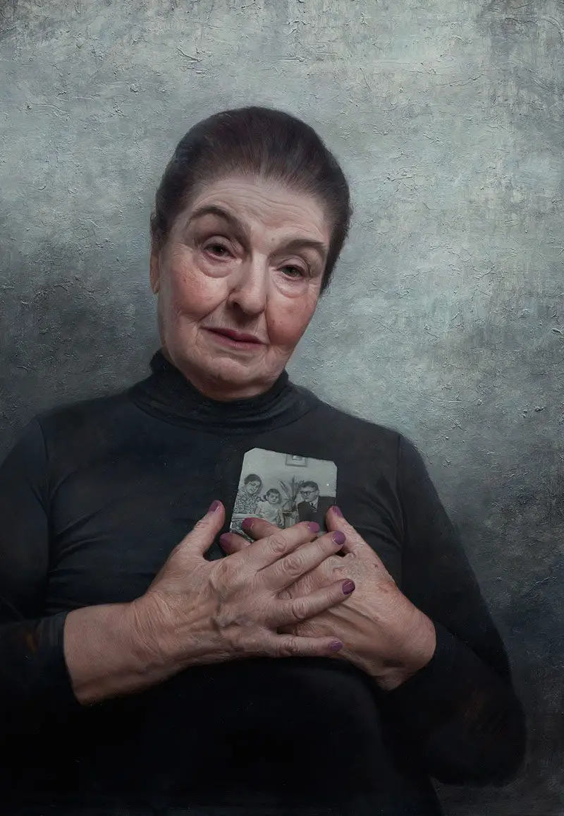portrait of holocaust survivor elsa ross