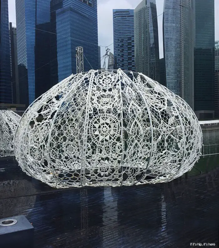 Read more about the article Giant Glowing Lace Crochet Urchins Invade Singapore Marina