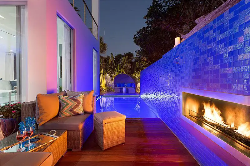 outdoor fireplace