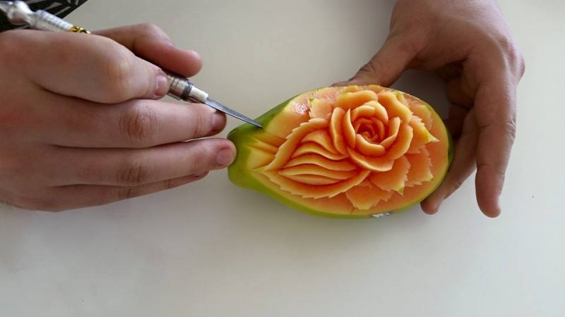 papaya carving