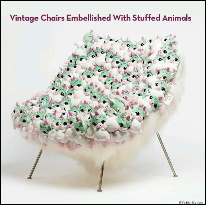 Read more about the article Vintage Chairs Embellished With Stuffed Animals