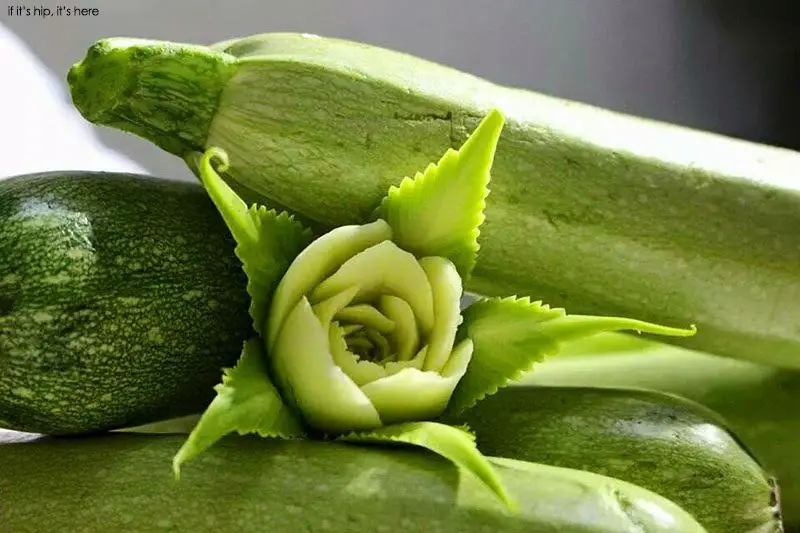 Zucchini rosette